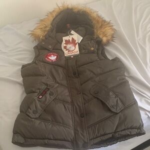 Canada Goose Women's Brown Puffer Vest